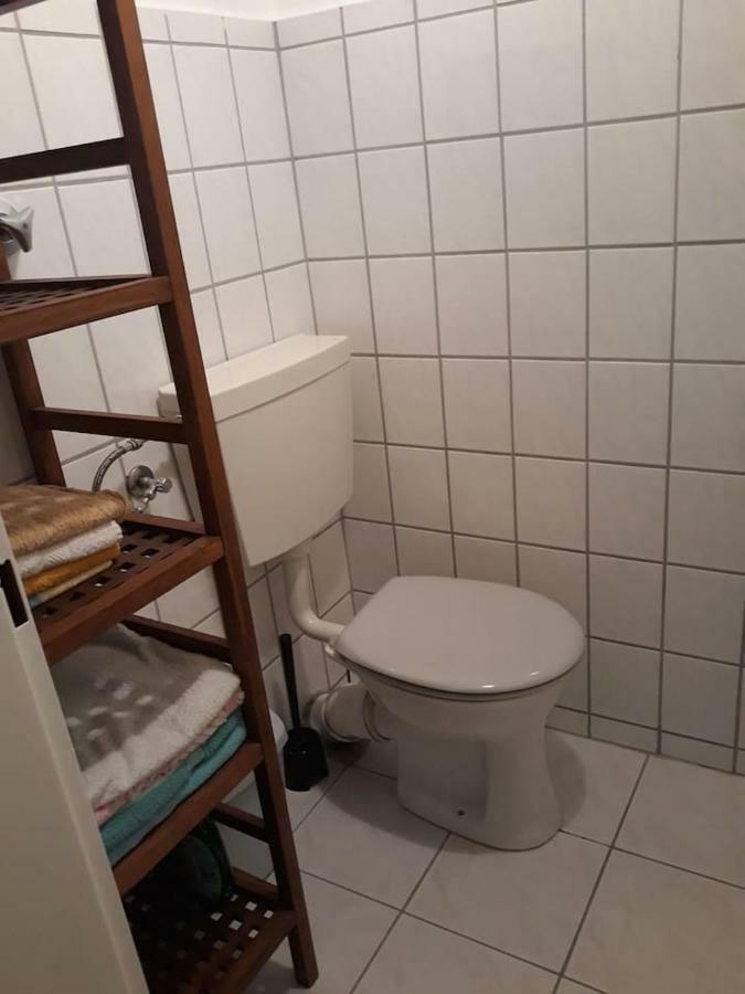 Kleines Souterrain Apartment Direkt Am Park Wiesbaden Dış mekan fotoğraf